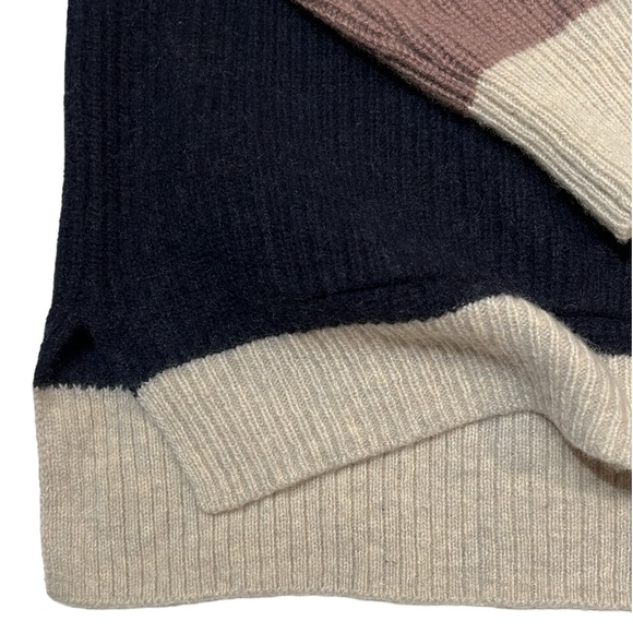 NWOT Glenbrook 1/2 Zip Colorblock Sweater - Picture 11 of 13